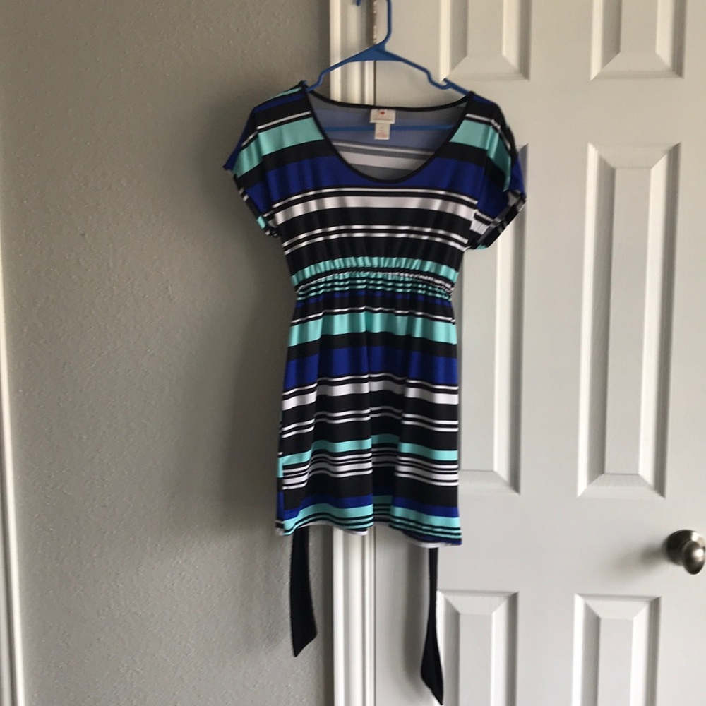 Rarely worn maternity shirt